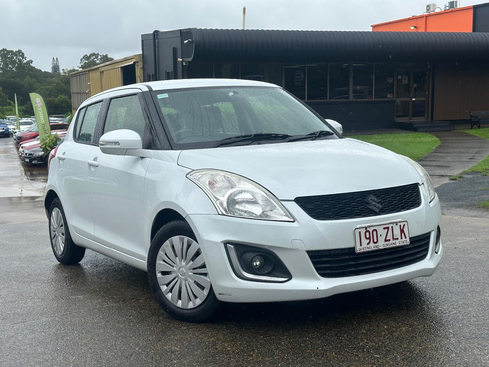 2014 Suzuki Swift GL Navigator