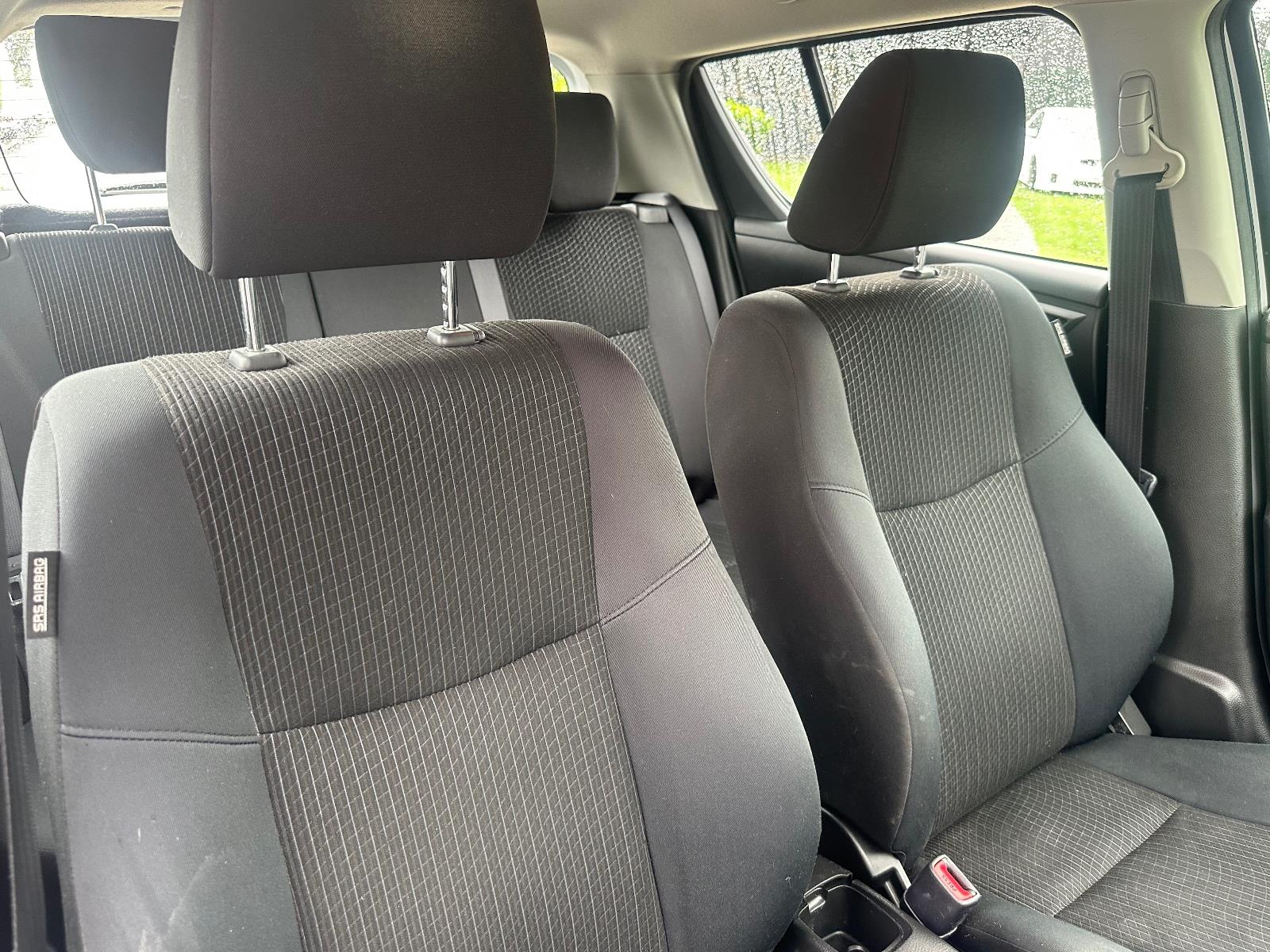 2014 Suzuki Swift GL Navigator